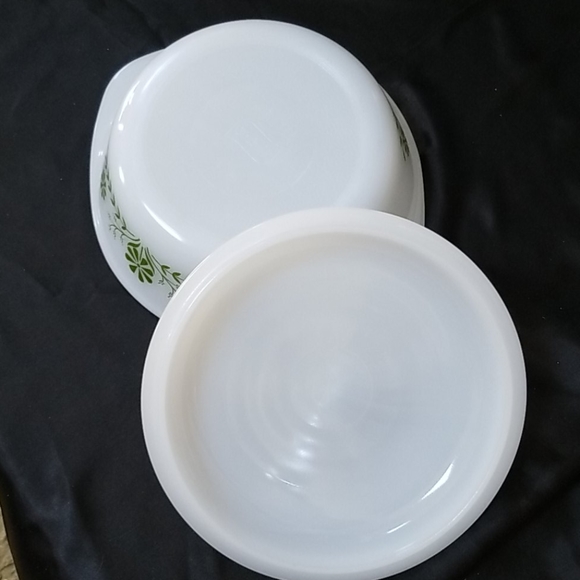 🥘VINTAGE 2 QT GLASBAKE CASSEROLE - Picture 3 of 5